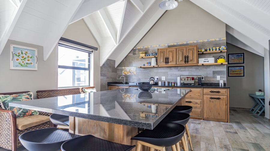 10 Bedroom Property for Sale in Jacobsbaai Western Cape